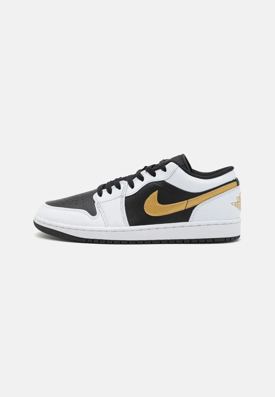 Фото № 1 с приближением к товару «‎AIR JORDAN 1 LOW»