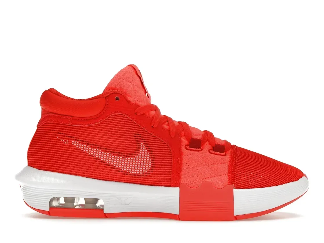 Фото № 1 с приближением к товару «‎Nike LeBron Witness 8»