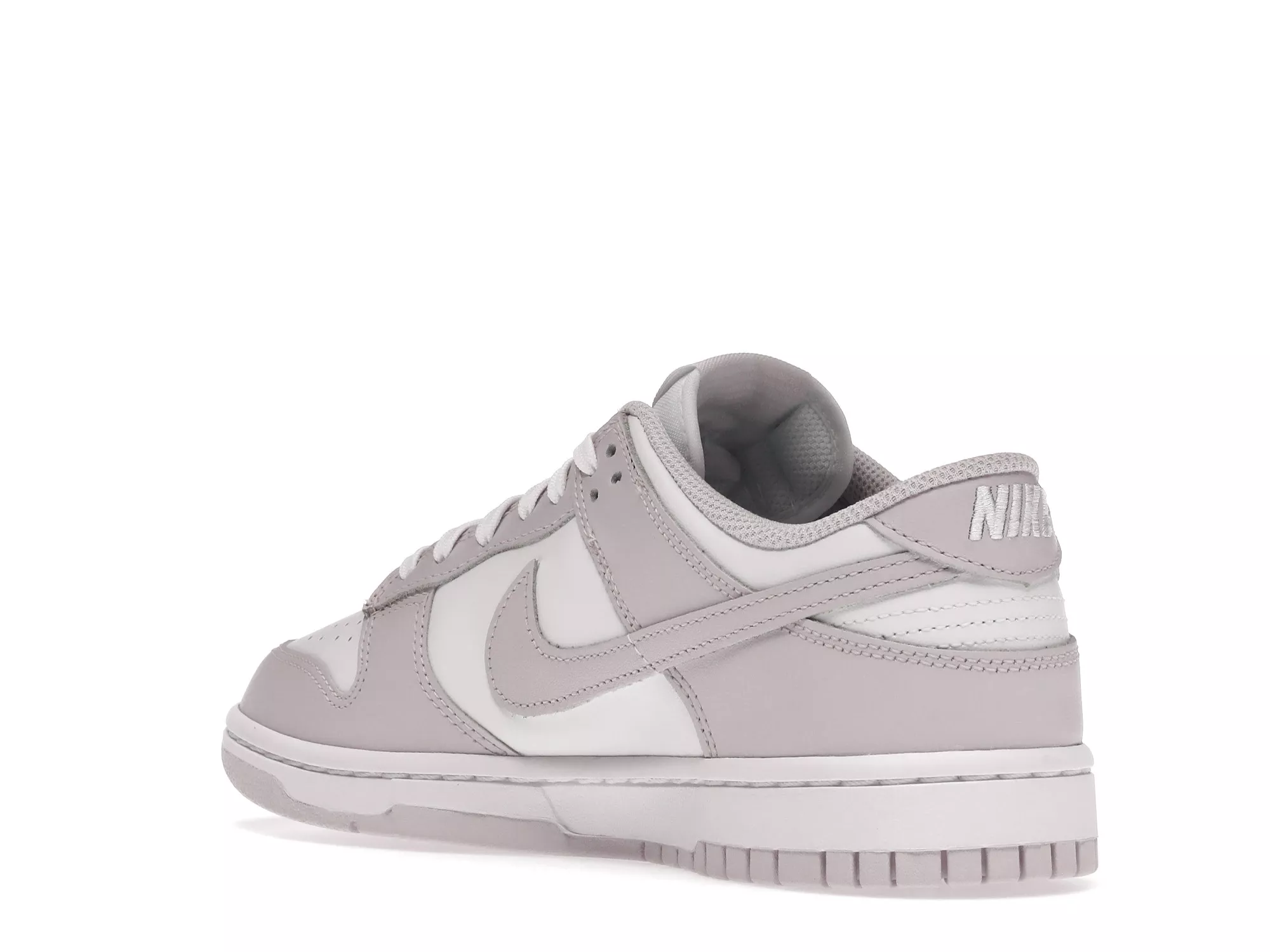 Фото № 4 с приближением к товару «‎Nike Dunk Low Venice »