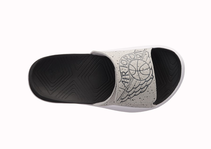 Фото № 1 с приближением к товару «‎Nike Air Jordan Hydro 7 Tech»