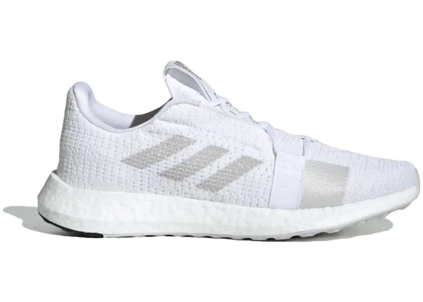Фото № 1 с приближением к товару «‎adidas Senseboost Go Cloud White»