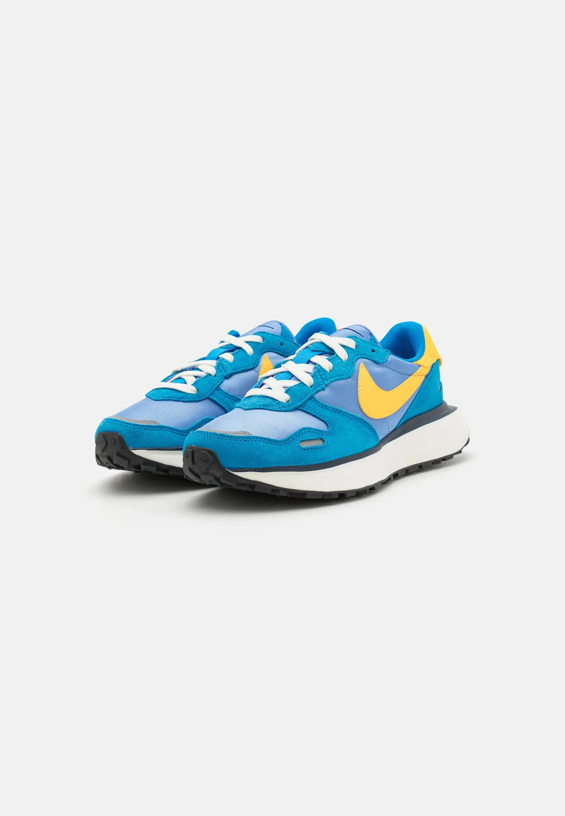 Фото № 2 с приближением к товару «‎PHOENIX WAFFLE»