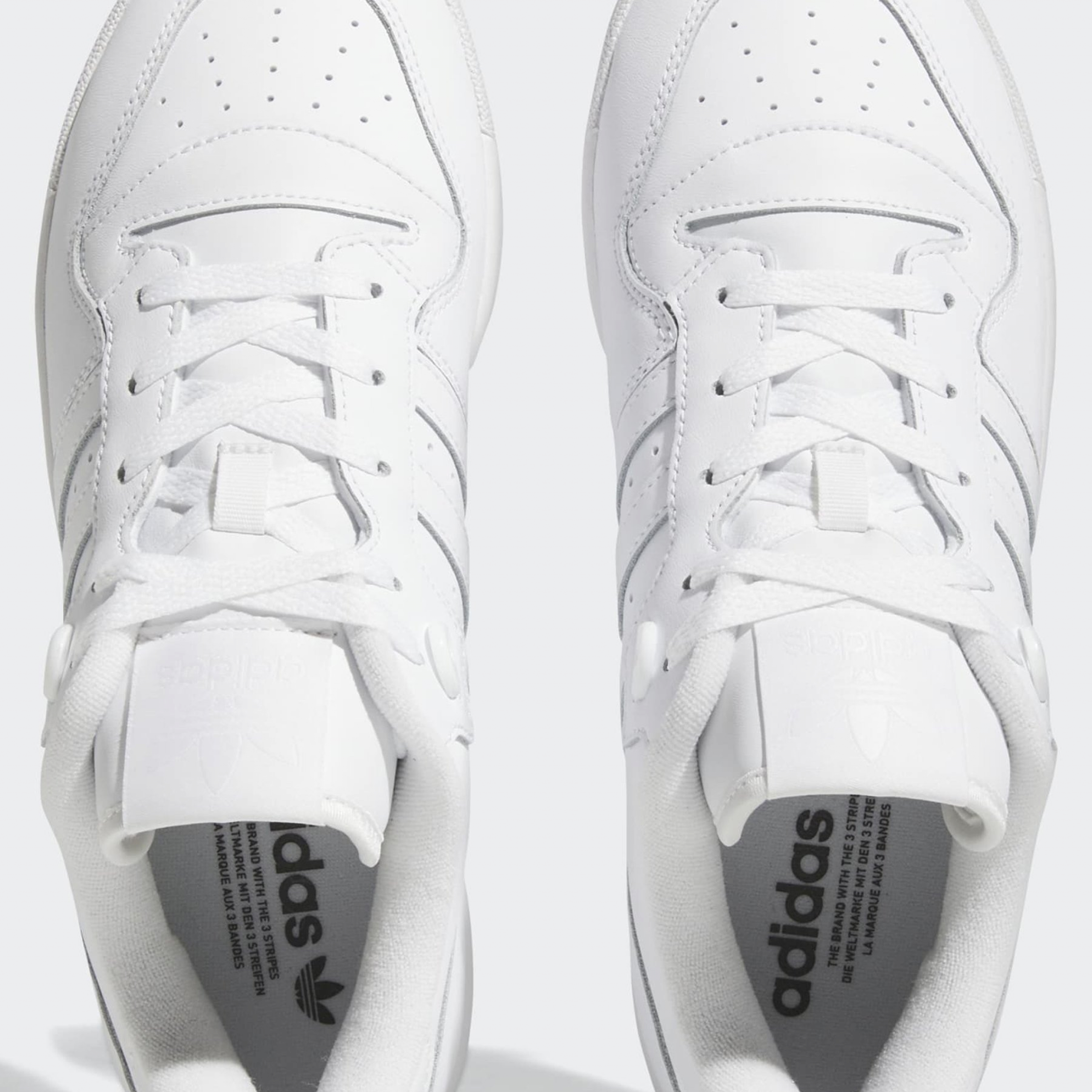 Фото № 2 с приближением к товару «‎Adidas Rivalry »