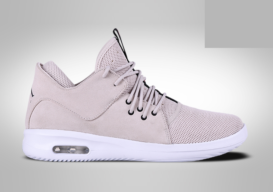 Фото № 1 с приближением к товару «‎Nike Air Jordan First Class Sand »