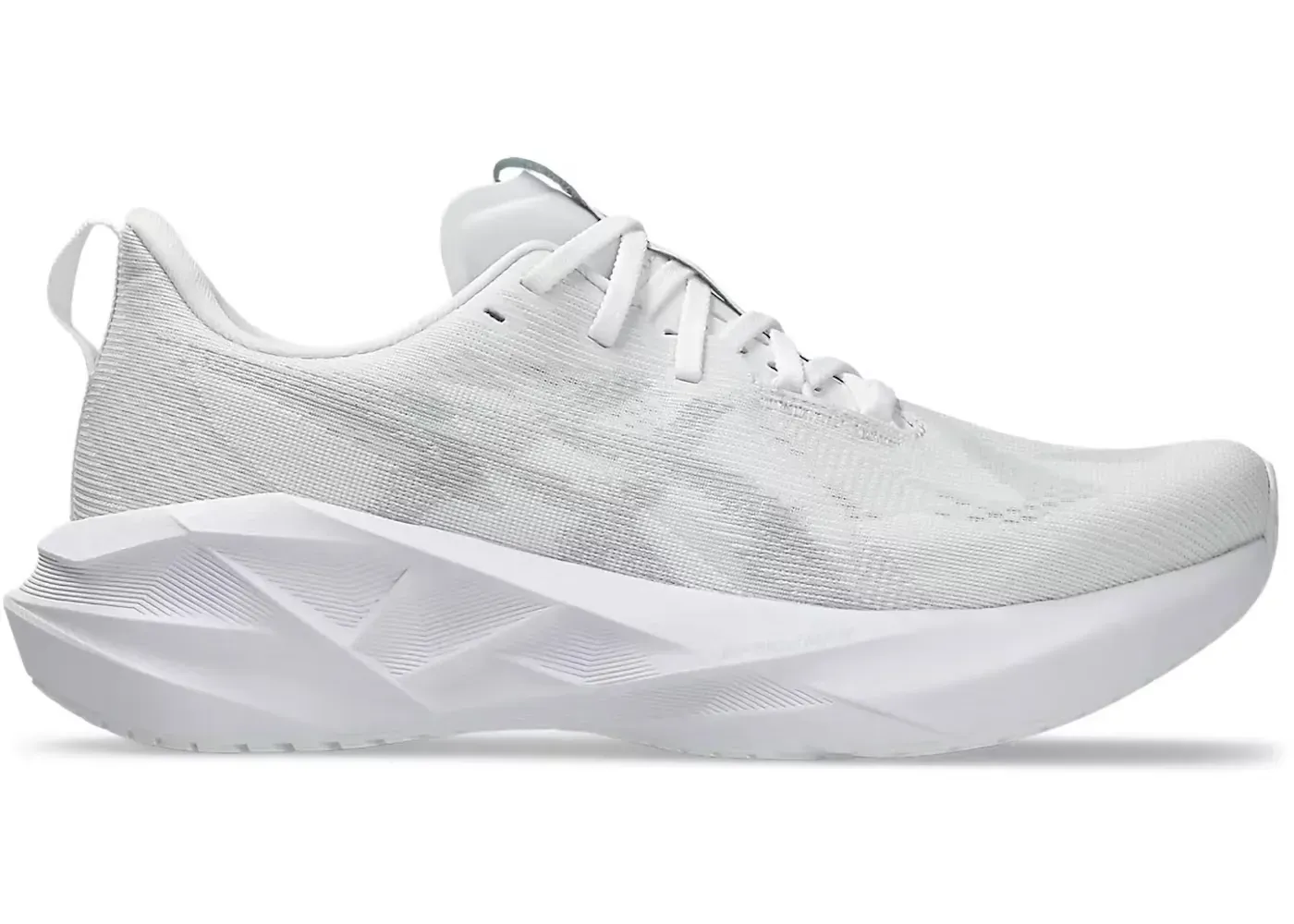 ASICS Novablast 5