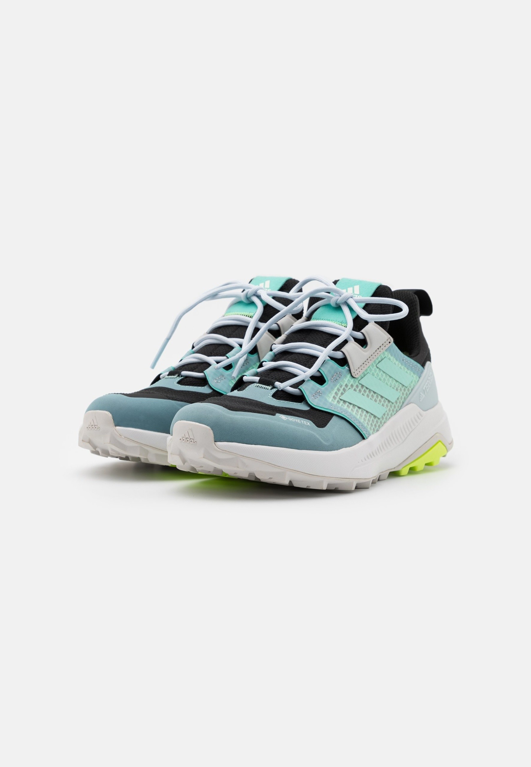 Фото № 2 с приближением к товару «‎Adidas Terrex Trailmaker Cold.rdy»