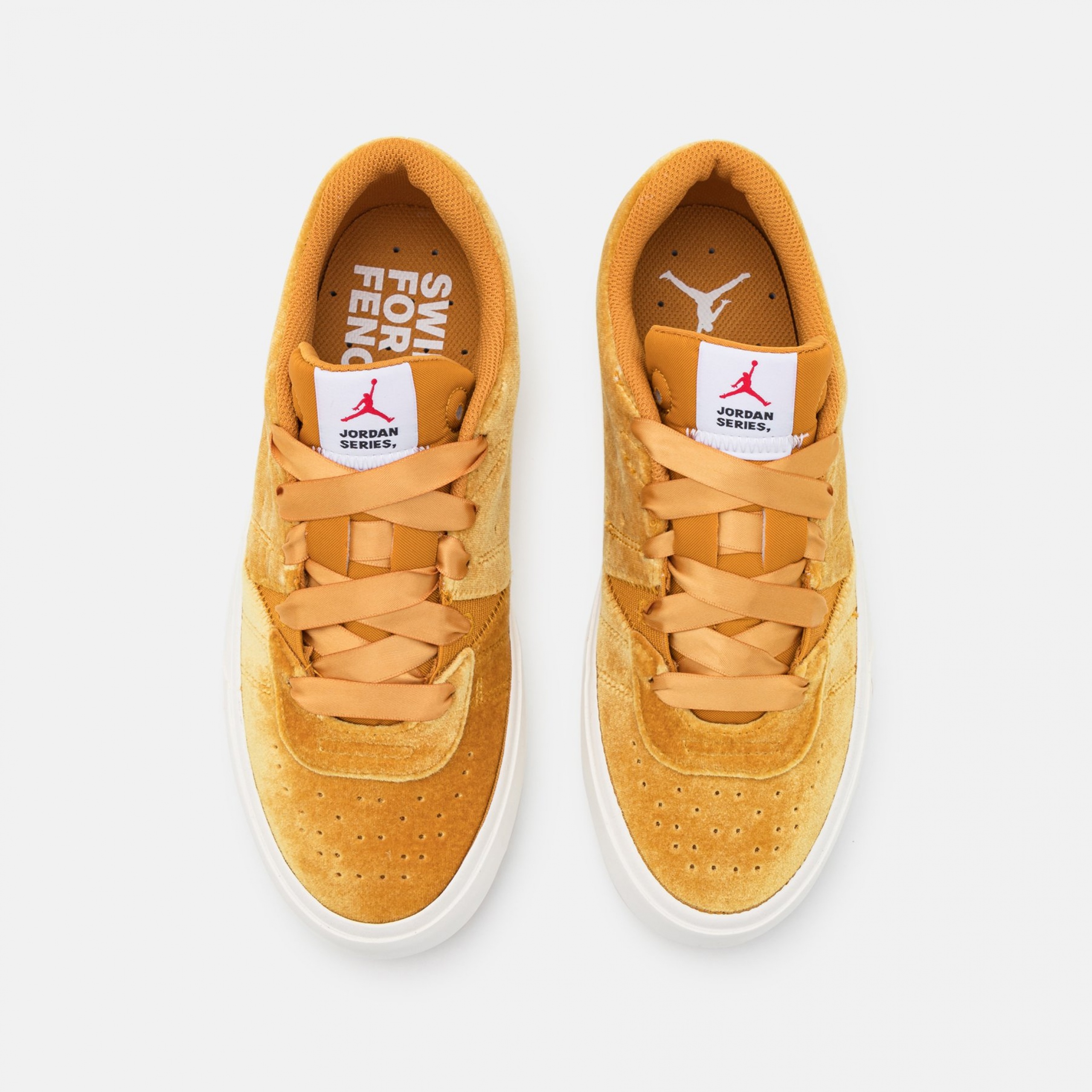 Фото № 5 с приближением к товару «‎Jordan Wmns Series ES SE »