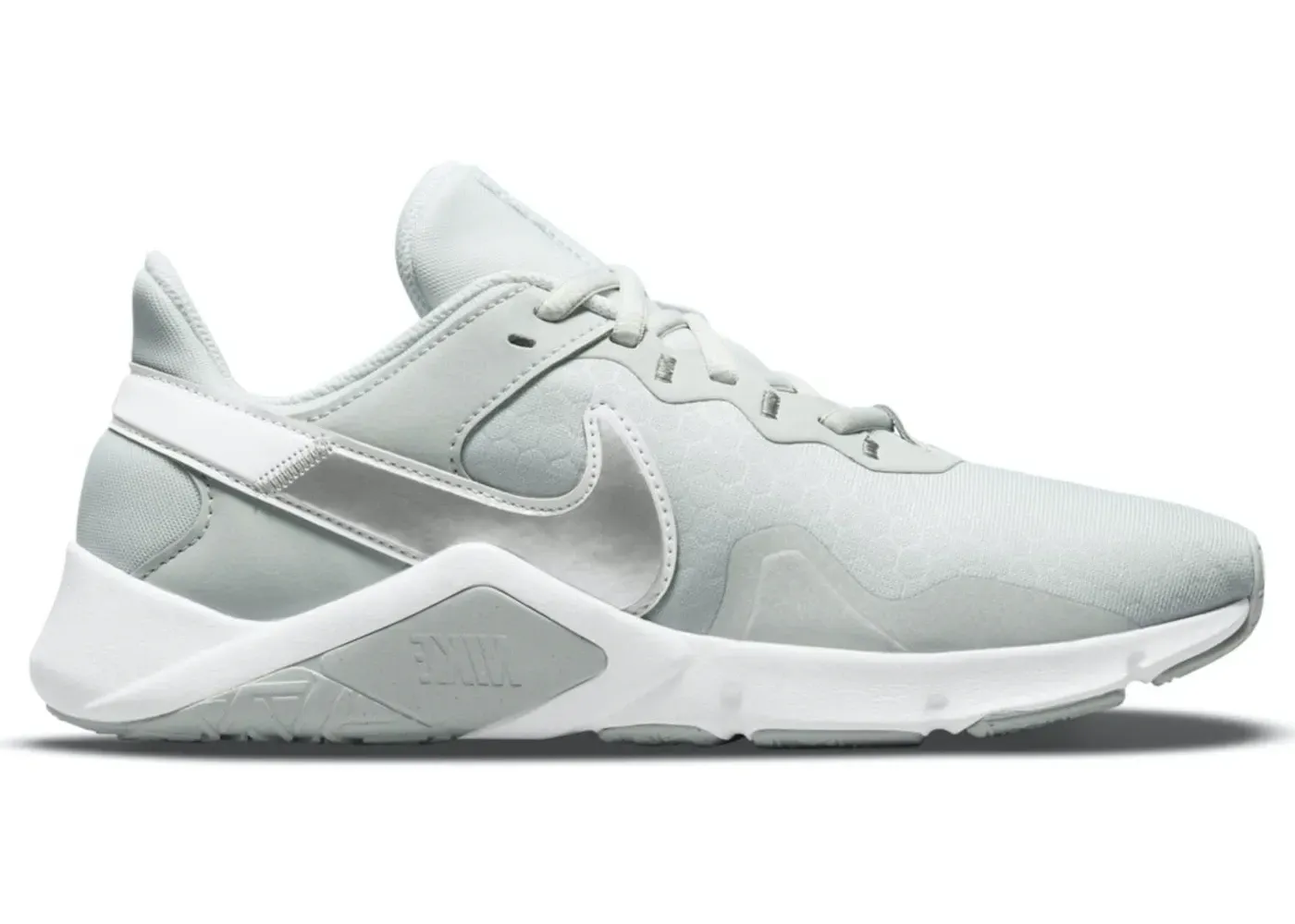 Фото № 1 с приближением к товару «‎Nike Legend Essential 2 Photon Dust Metallic Silver »