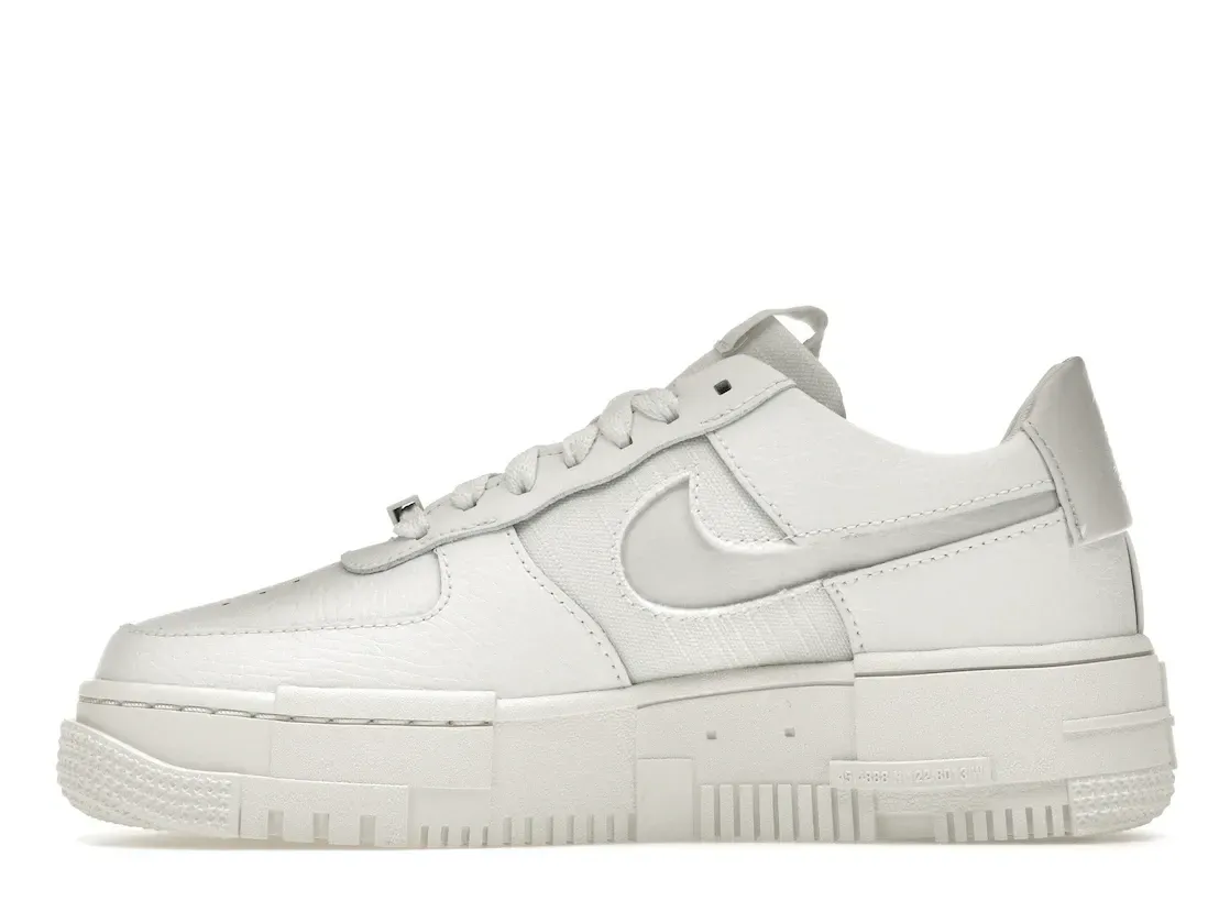 Фото № 3 с приближением к товару «‎Nike Air Force 1 Low Pixel Summit White »