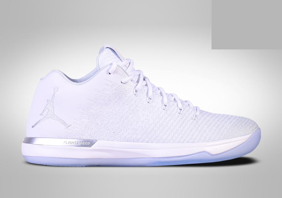 Фото № 1 с приближением к товару «‎Nike Air Jordan Xxx1 Pure Money »