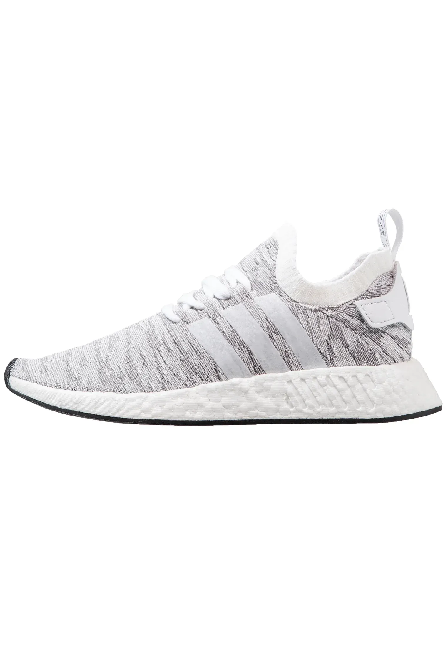 Фото № 1 с приближением к товару «‎NMD_R2 PK»
