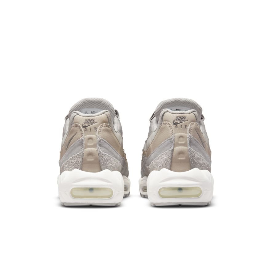 Фото № 4 с приближением к товару «‎Nike Air Max 95 SE»