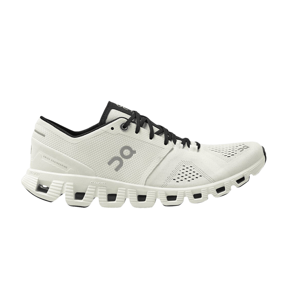 ON Women's Cloud X White Black