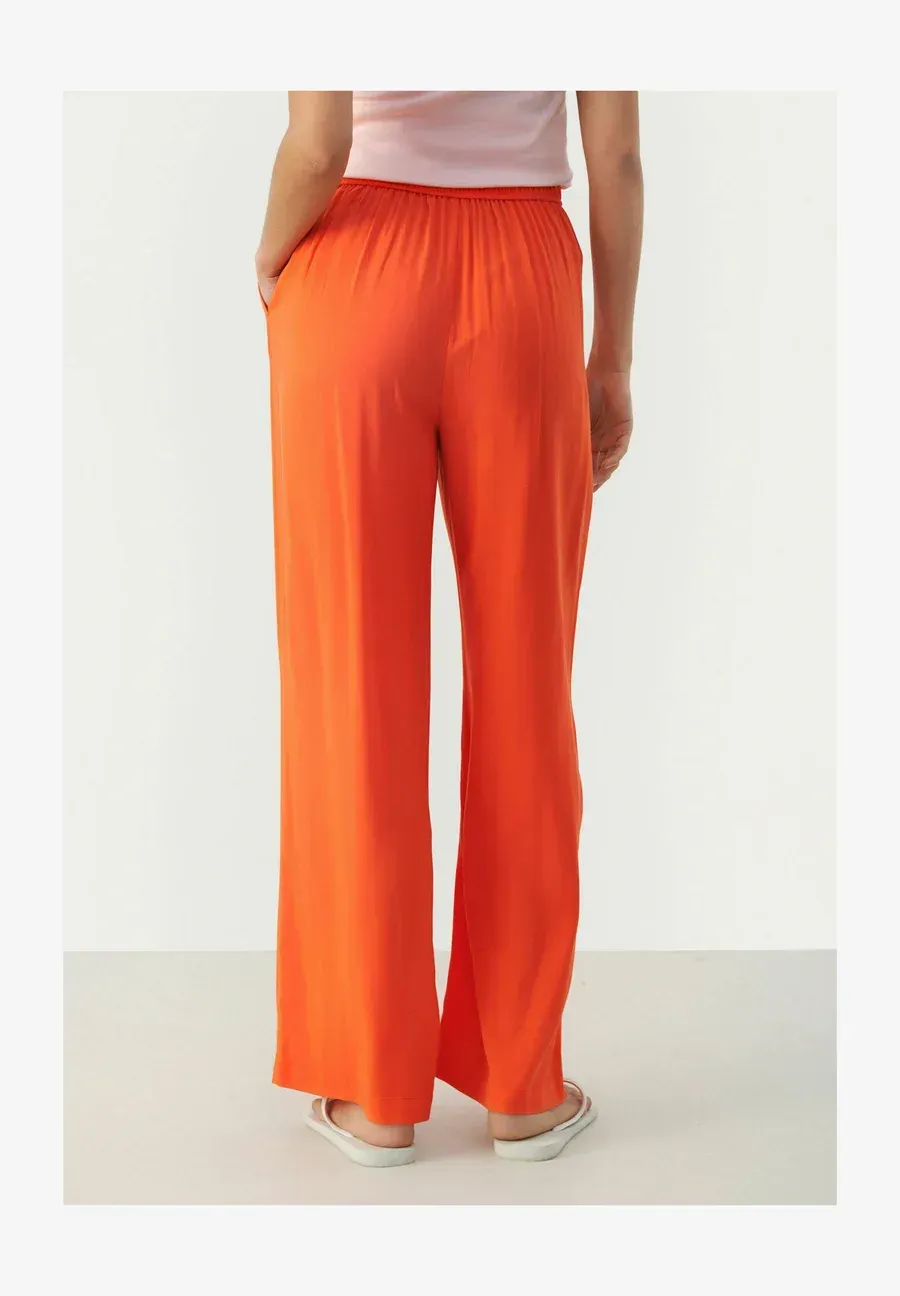 Фото № 3 с приближением к товару «‎PANNAE»