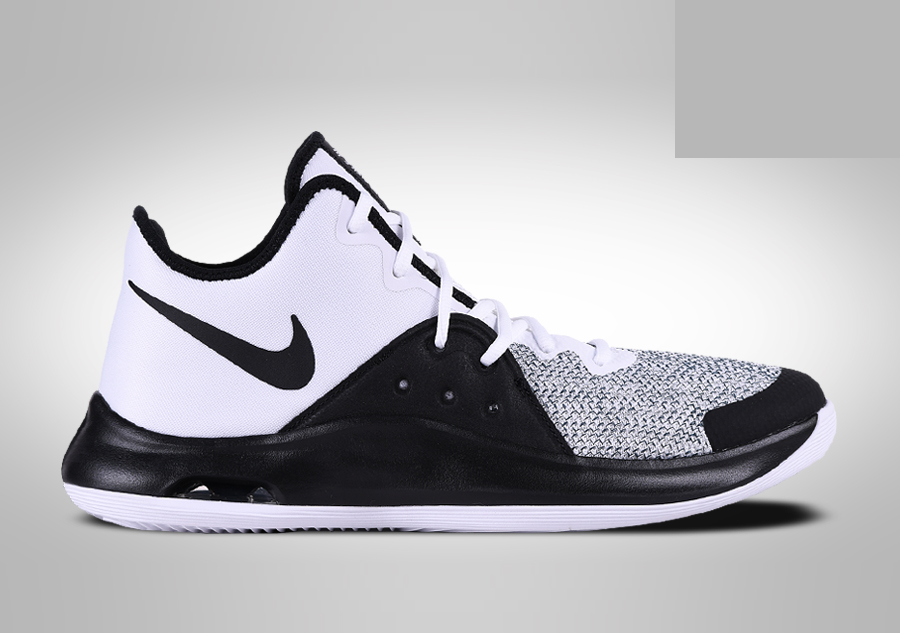 Фото № 2 с приближением к товару «‎Nike Air Versitile Iii»