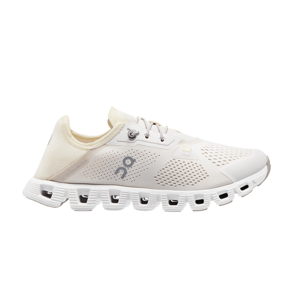 ON Women's Cloud 5 Coast Sand Ray