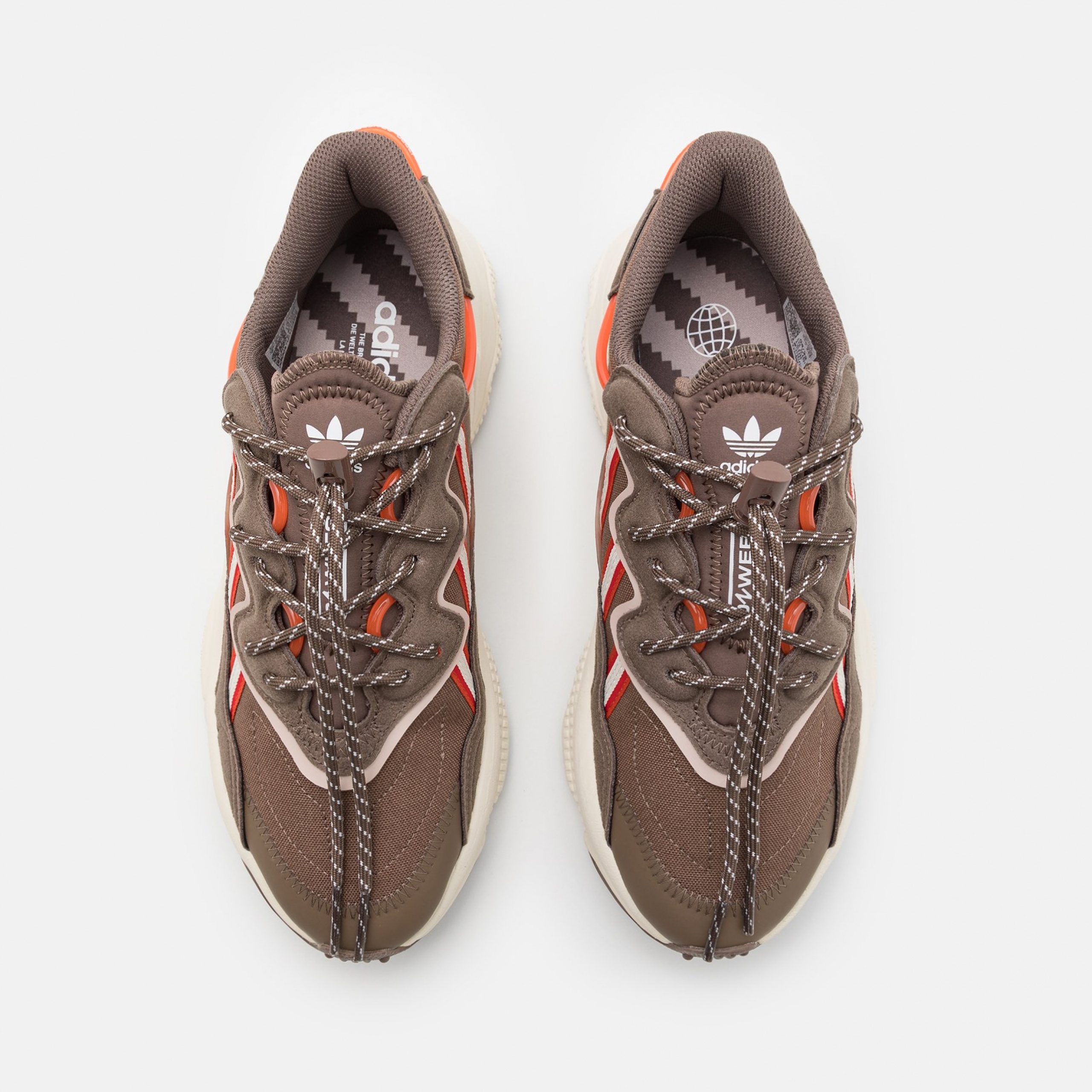 Фото № 4 с приближением к товару «‎Adidas Ozweego »