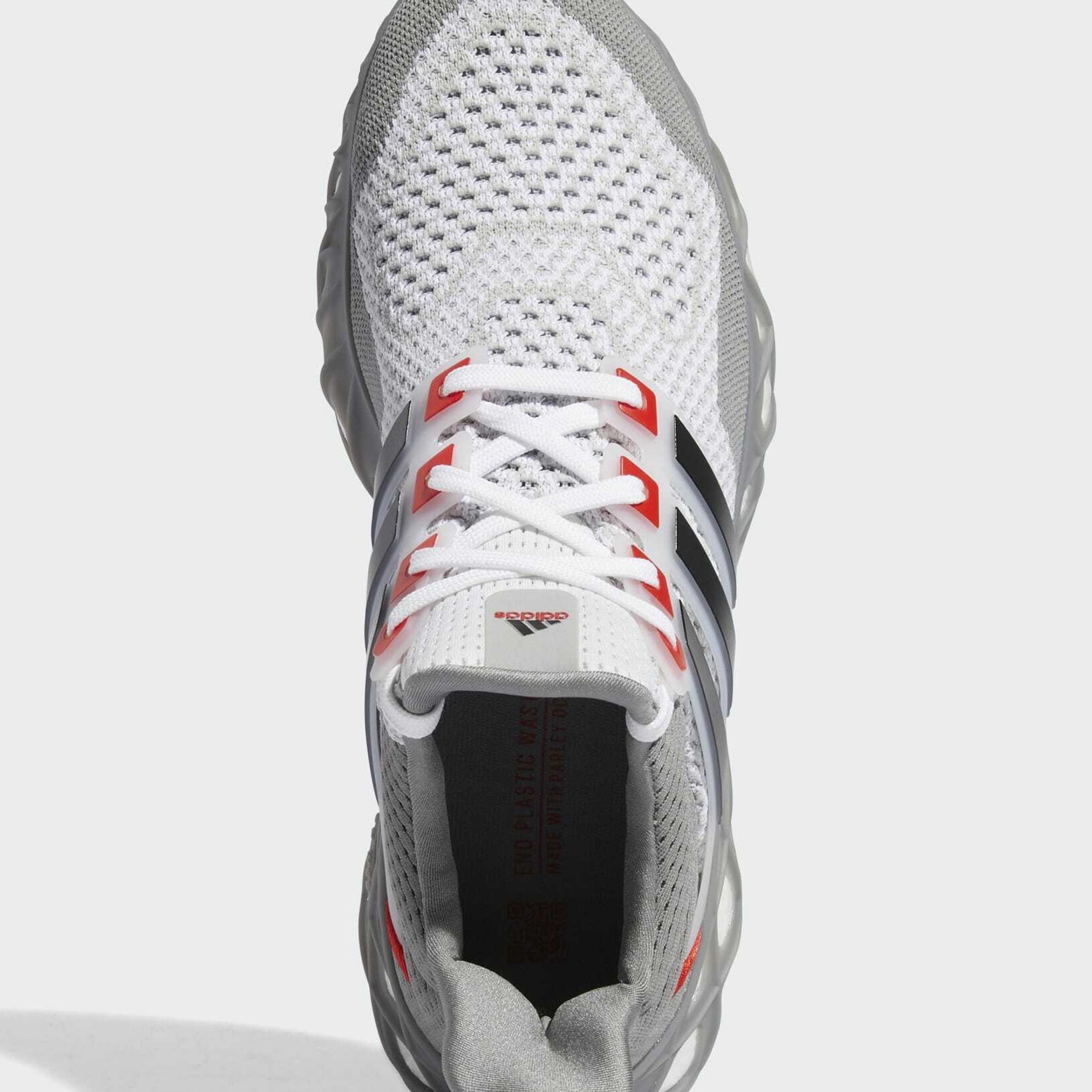 Фото № 3 с приближением к товару «‎Adidas Ultraboost Dna »