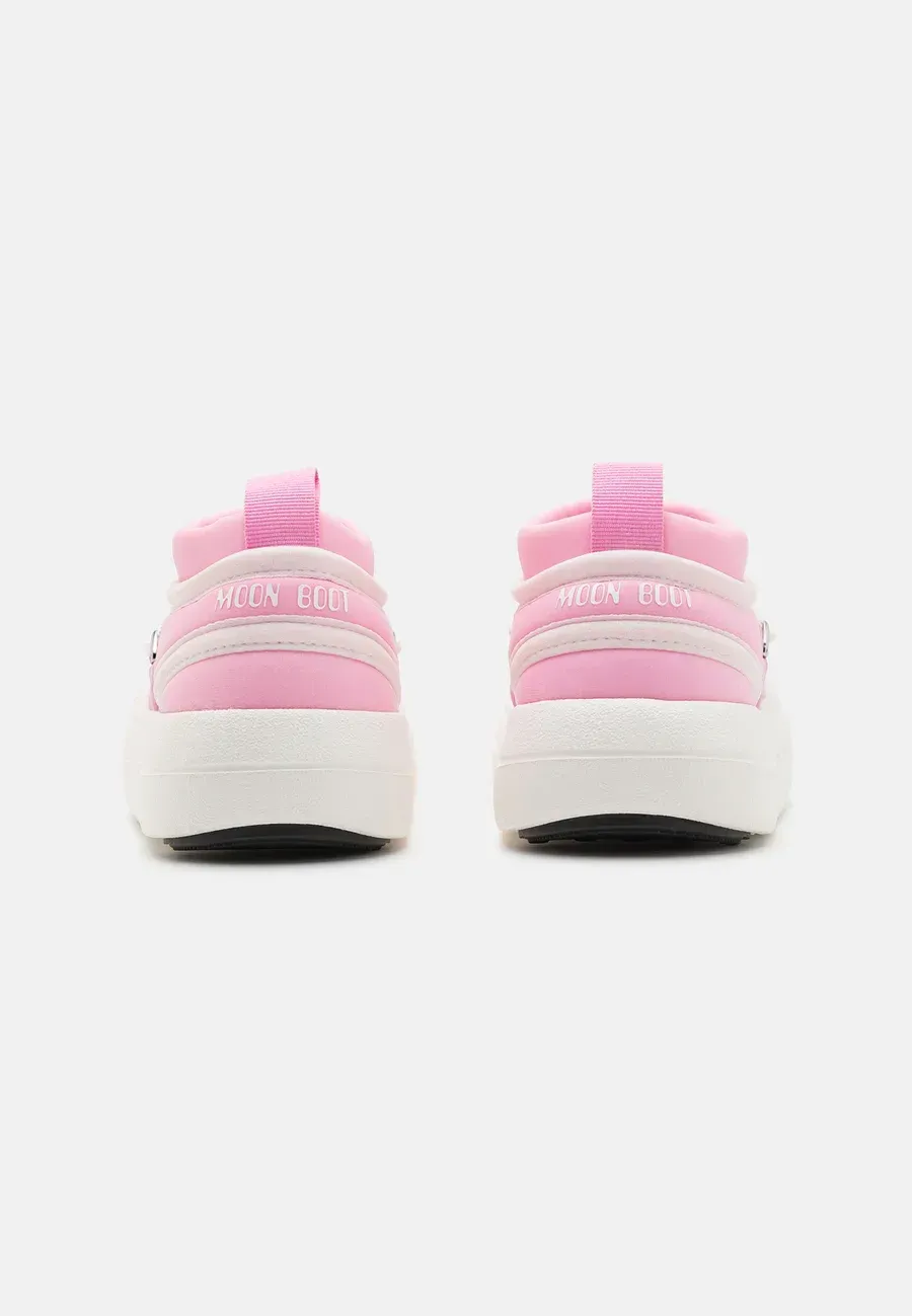 Фото № 3 с приближением к товару «‎JR PARK ICON UNISEX»