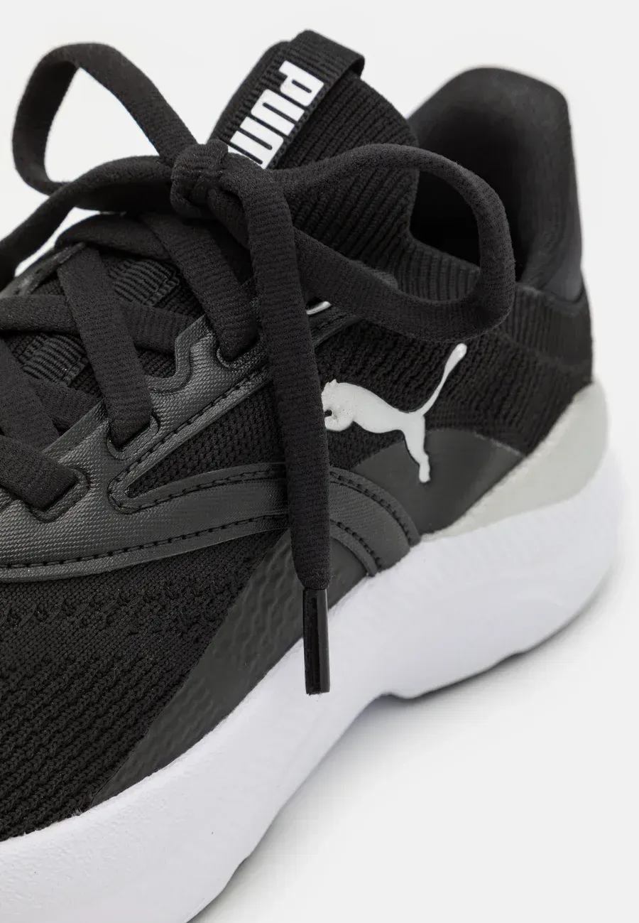 Фото № 3 с приближением к товару «‎SOFTRIDE MAYVE»