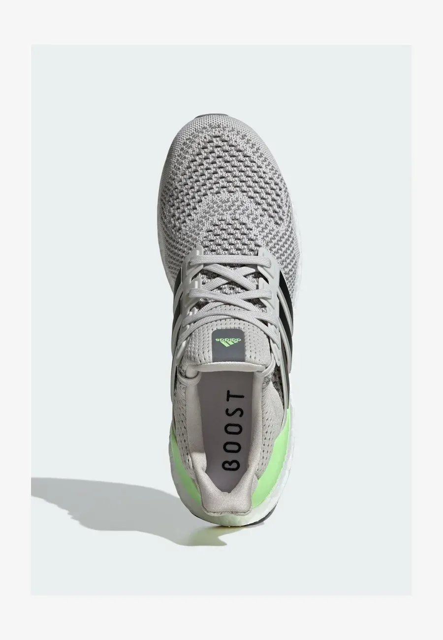 Фото № 3 с приближением к товару «‎ULTRABOOST 1.0»