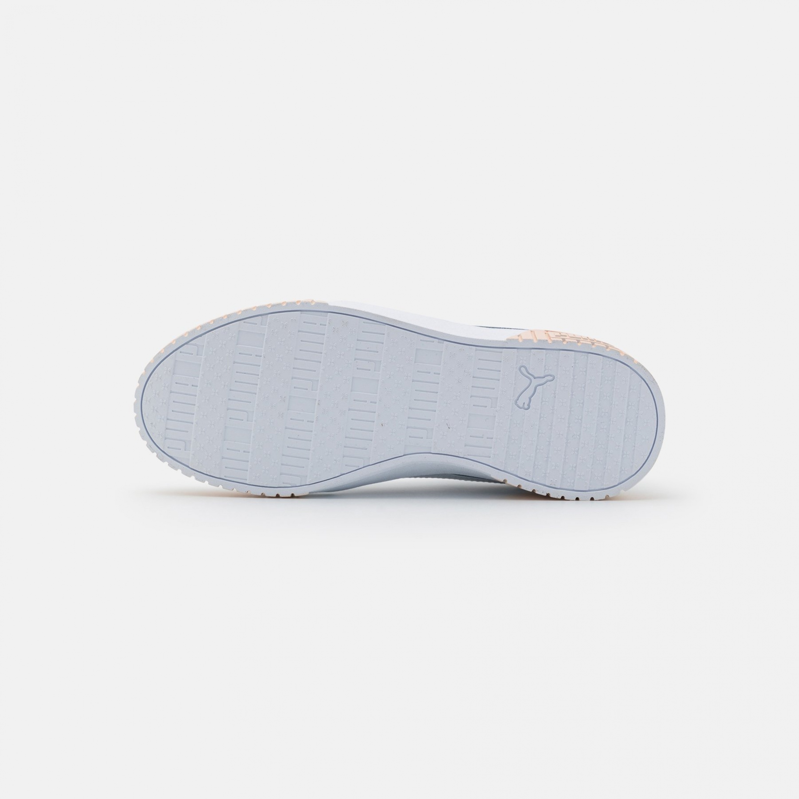 Фото № 5 с приближением к товару «‎Puma Carina 2.0 »