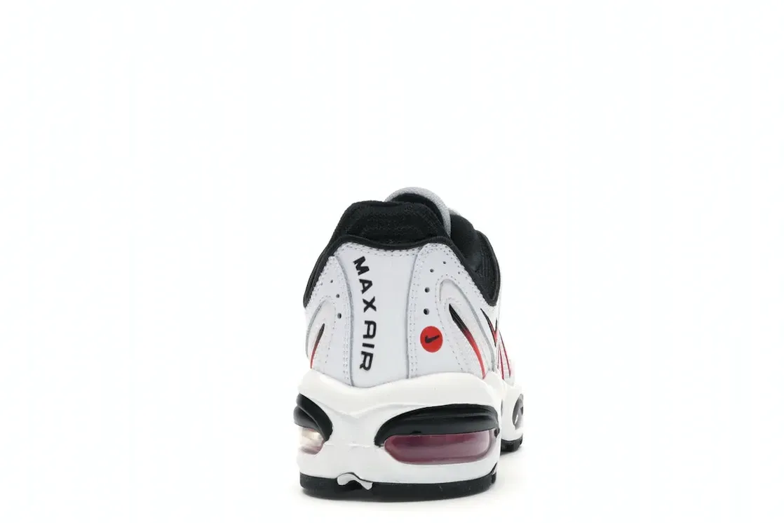 Фото № 4 с приближением к товару «‎Nike Air Max Tailwind 4 White Black Red»