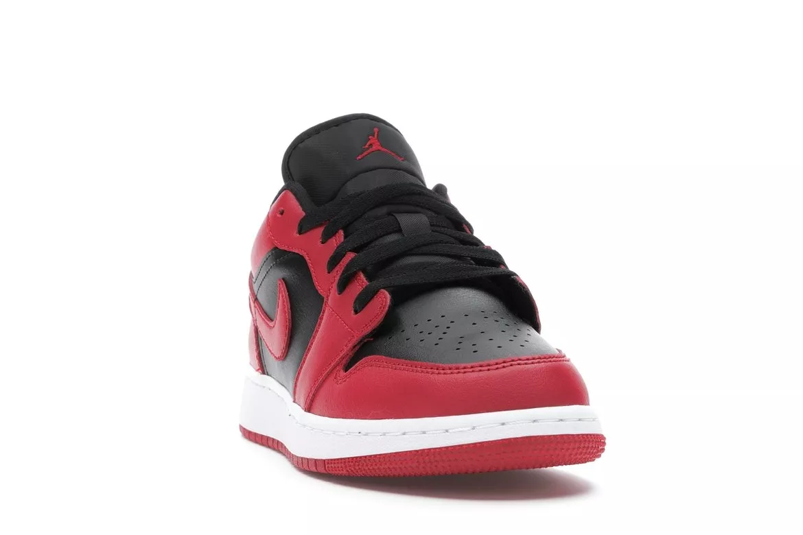 Фото № 3 с приближением к товару «‎Jordan 1 Low Reverse Bred »