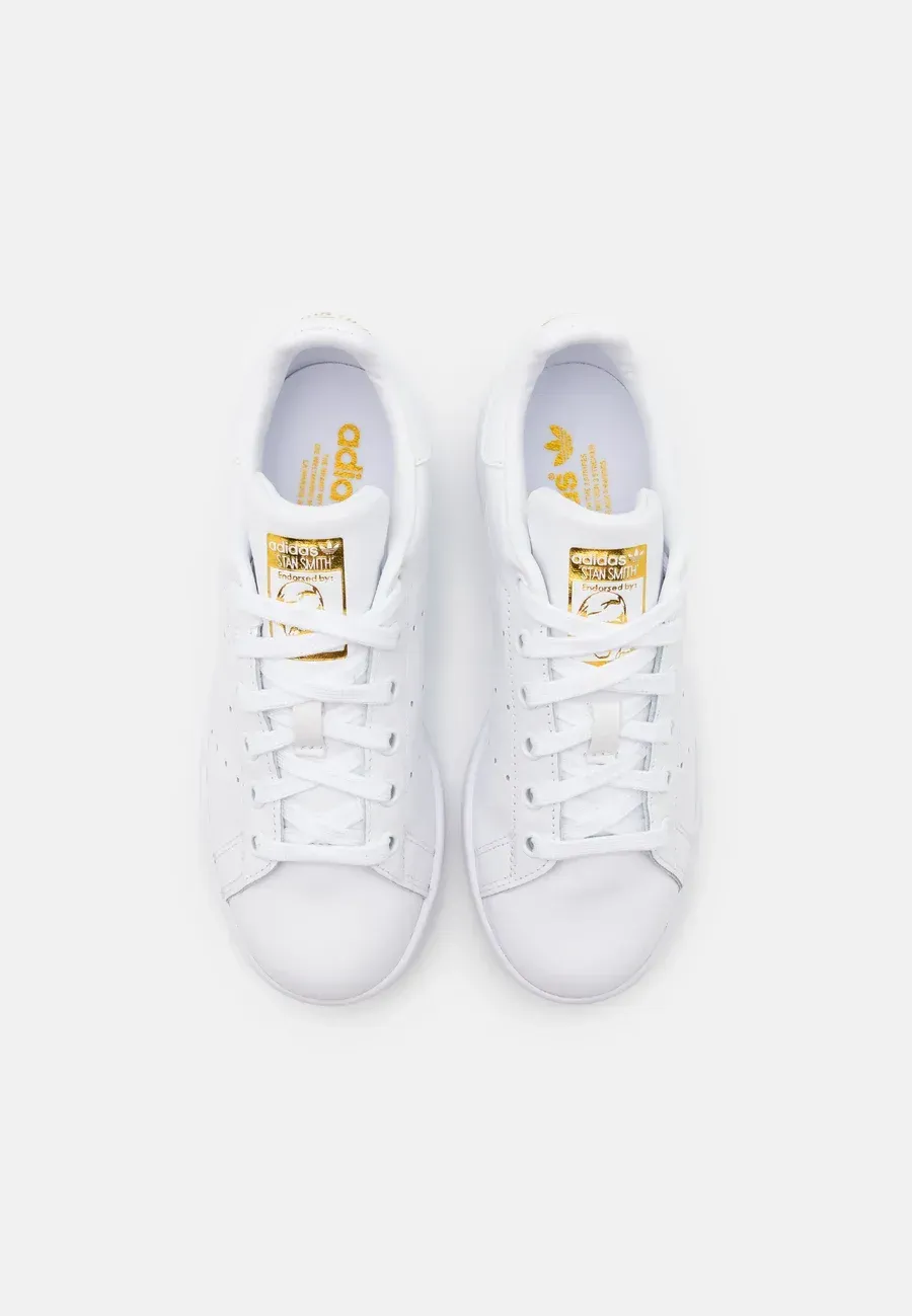 Фото № 4 с приближением к товару «‎STAN SMITH SPORTS INSPIRED SHOES UNISEX»