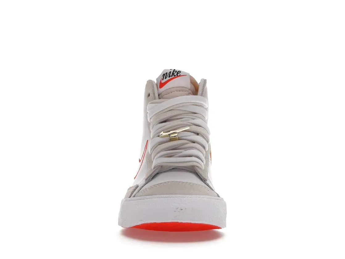 Фото № 2 с приближением к товару «‎Nike Blazer Mid 77 SE First Use White »