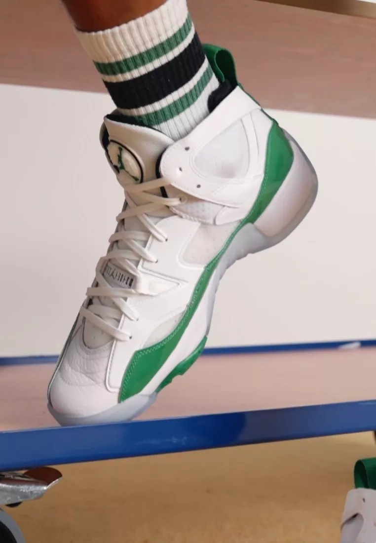 Фото № 2 с приближением к товару «‎JUMPMAN TWO TREY»
