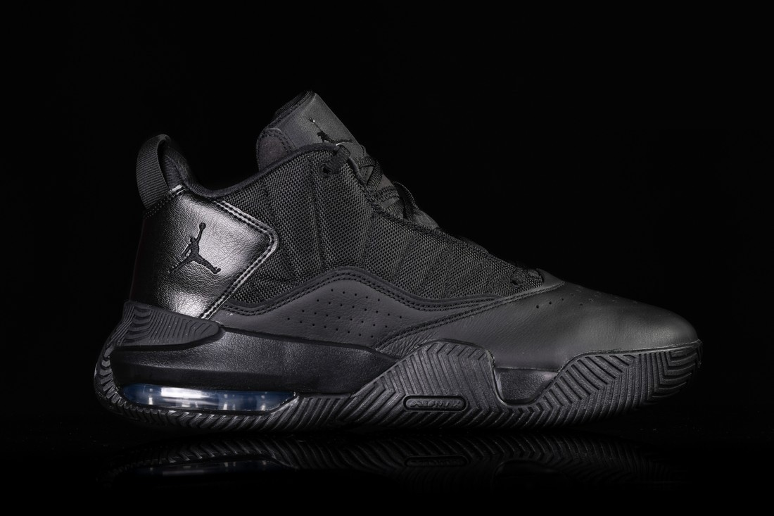 Фото № 5 с приближением к товару «‎Nike Air Jordan Stay Loyal Triple»