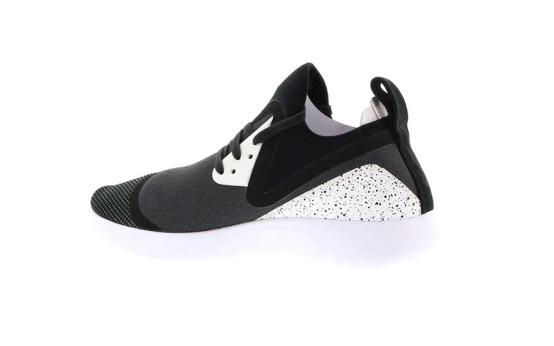 Фото № 3 с приближением к товару «‎Nike LunarCharge Premium LE Black White»