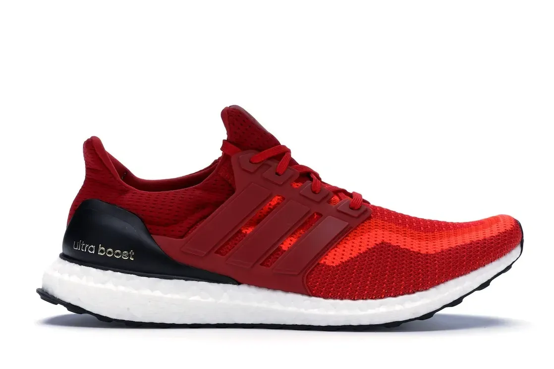 Фото № 1 с приближением к товару «‎adidas Ultra Boost 2.0 Solar Red Red Gradient (2016/2018)»