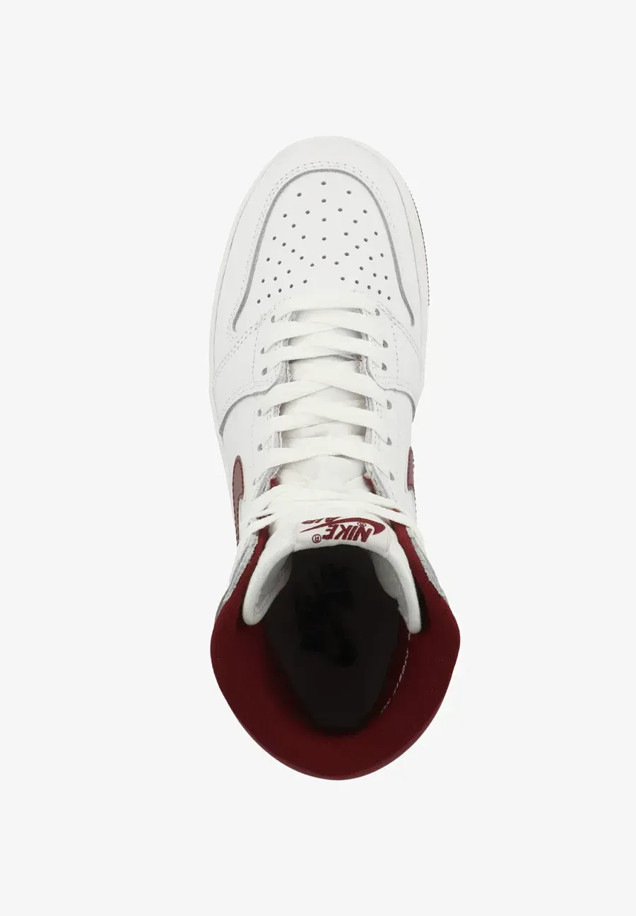 Фото № 3 с приближением к товару «‎AIR JORDAN 1 RETRO HIGH OG»