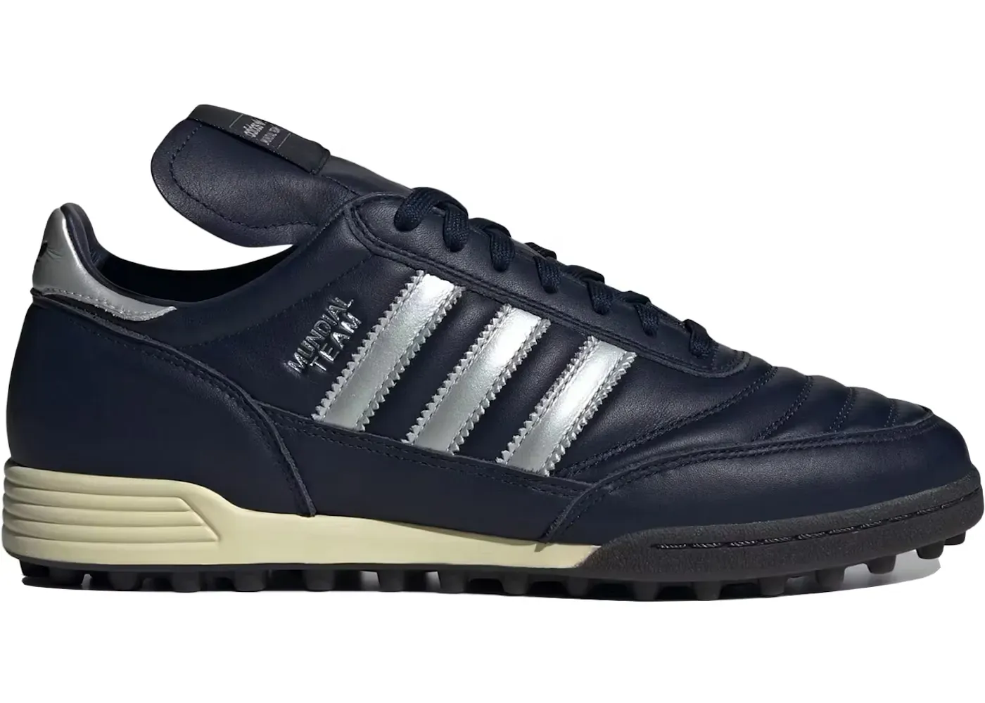 Фото № 1 с приближением к товару «‎adidas Mundial Team»