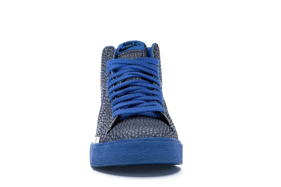 Фото № 2 с приближением к товару «‎Nike SB Blazer Glow In the Dark»