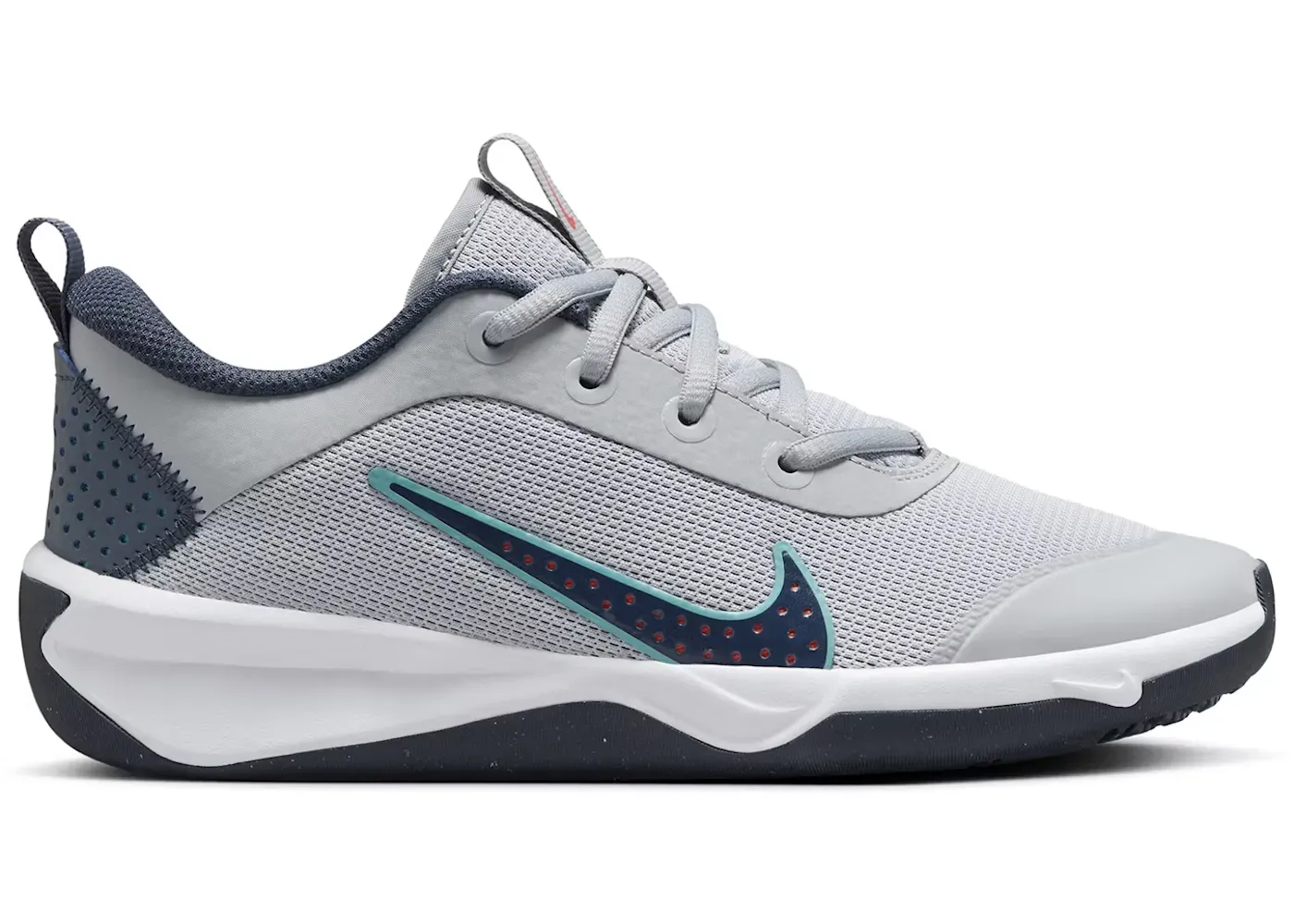 Фото № 1 с приближением к товару «‎Nike Omni Multi-Court»