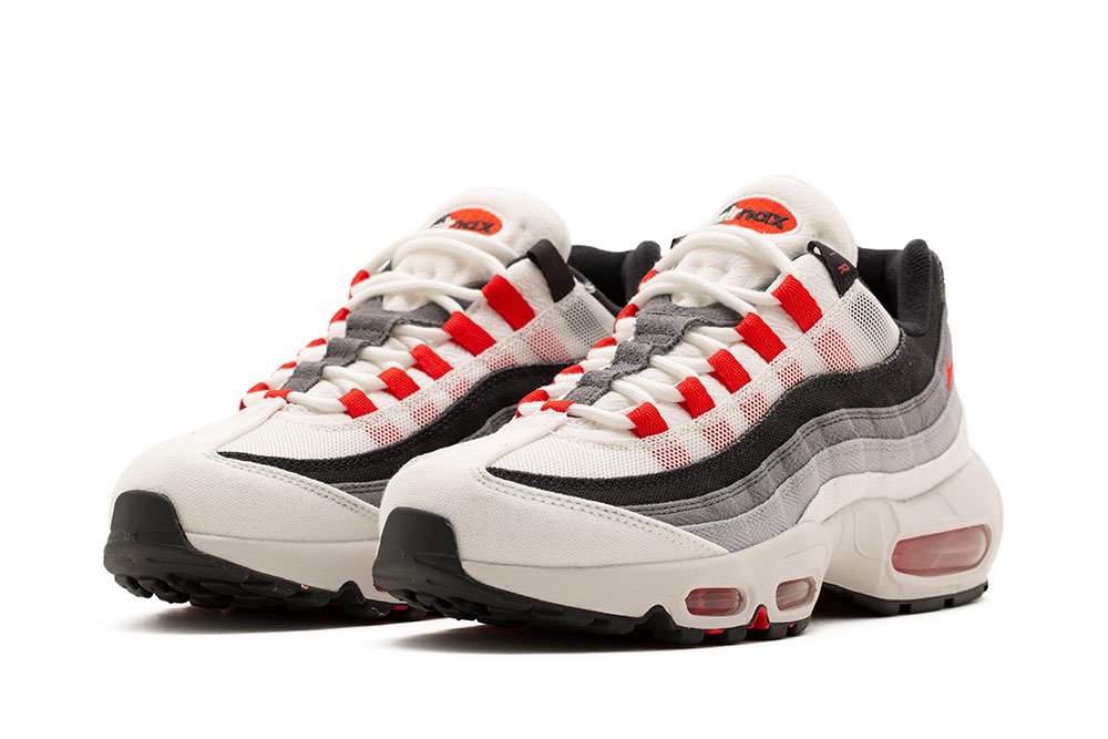 Фото № 2 с приближением к товару «‎Nike Air Max 95 QS»