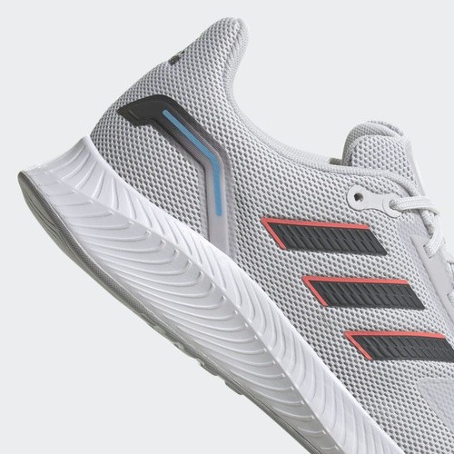 Фото № 5 с приближением к товару «‎Adidas 2.0»