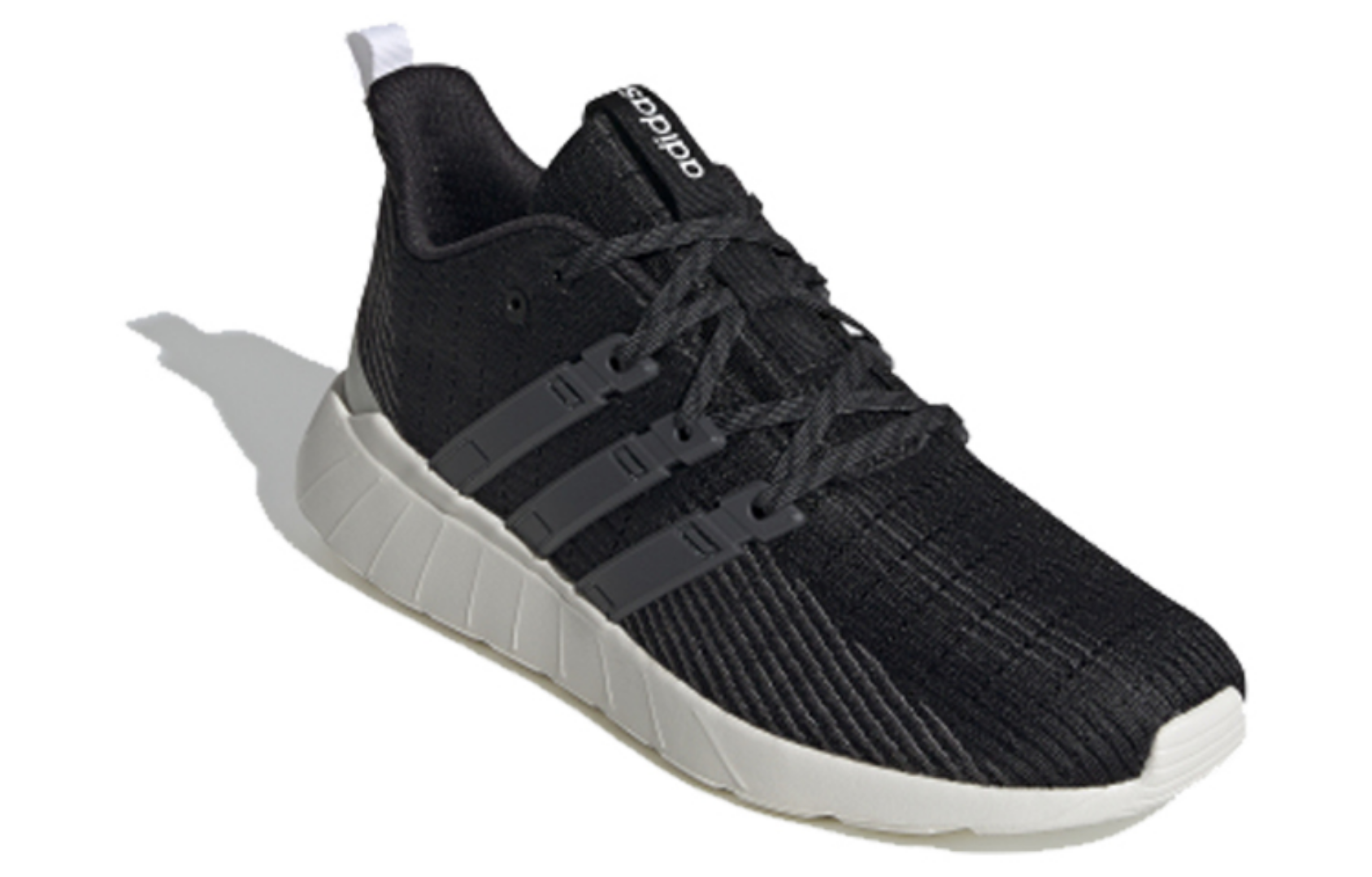 Фото № 2 с приближением к товару «‎Adidas Neo Questar Flow 'Black'»