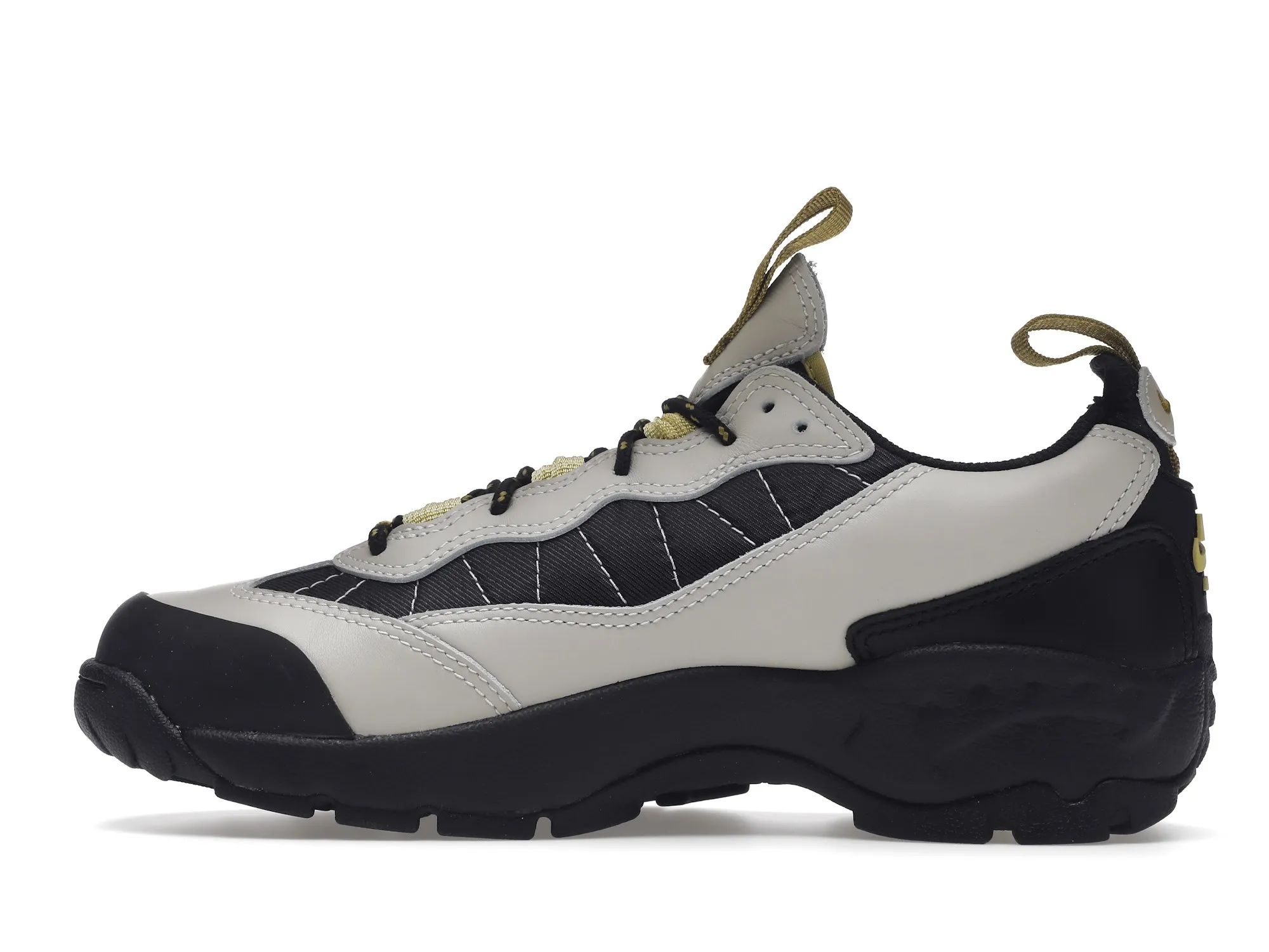 Фото № 5 с приближением к товару «‎Nike ACG Air Mada Low Light Bone Black Celery»