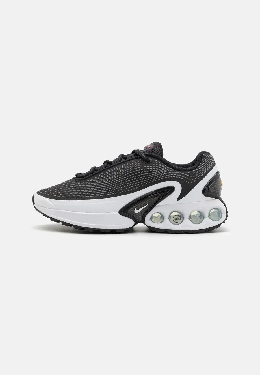 Фото № 1 с приближением к товару «‎AIR MAX DN»