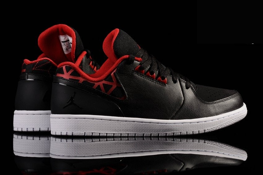 Фото № 3 с приближением к товару «‎Nike Air Jordan 1 Flight 3 »