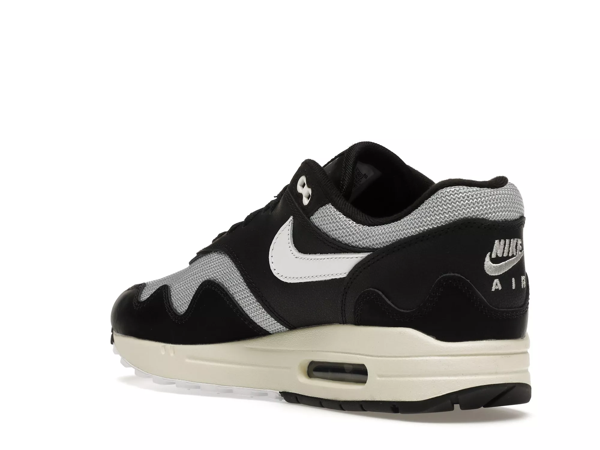 Фото № 4 с приближением к товару «‎Nike Air Max 1 Patta Waves Black (with Bracelet)»