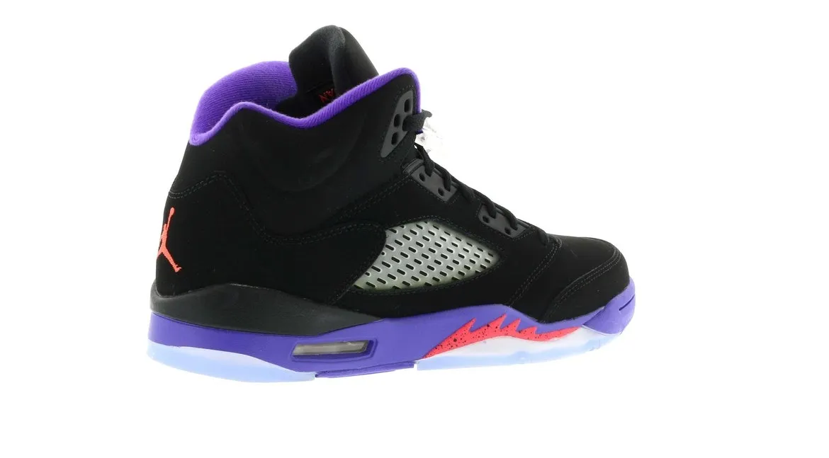 Фото № 6 с приближением к товару «‎Jordan 5 Retro Fierce Purple »