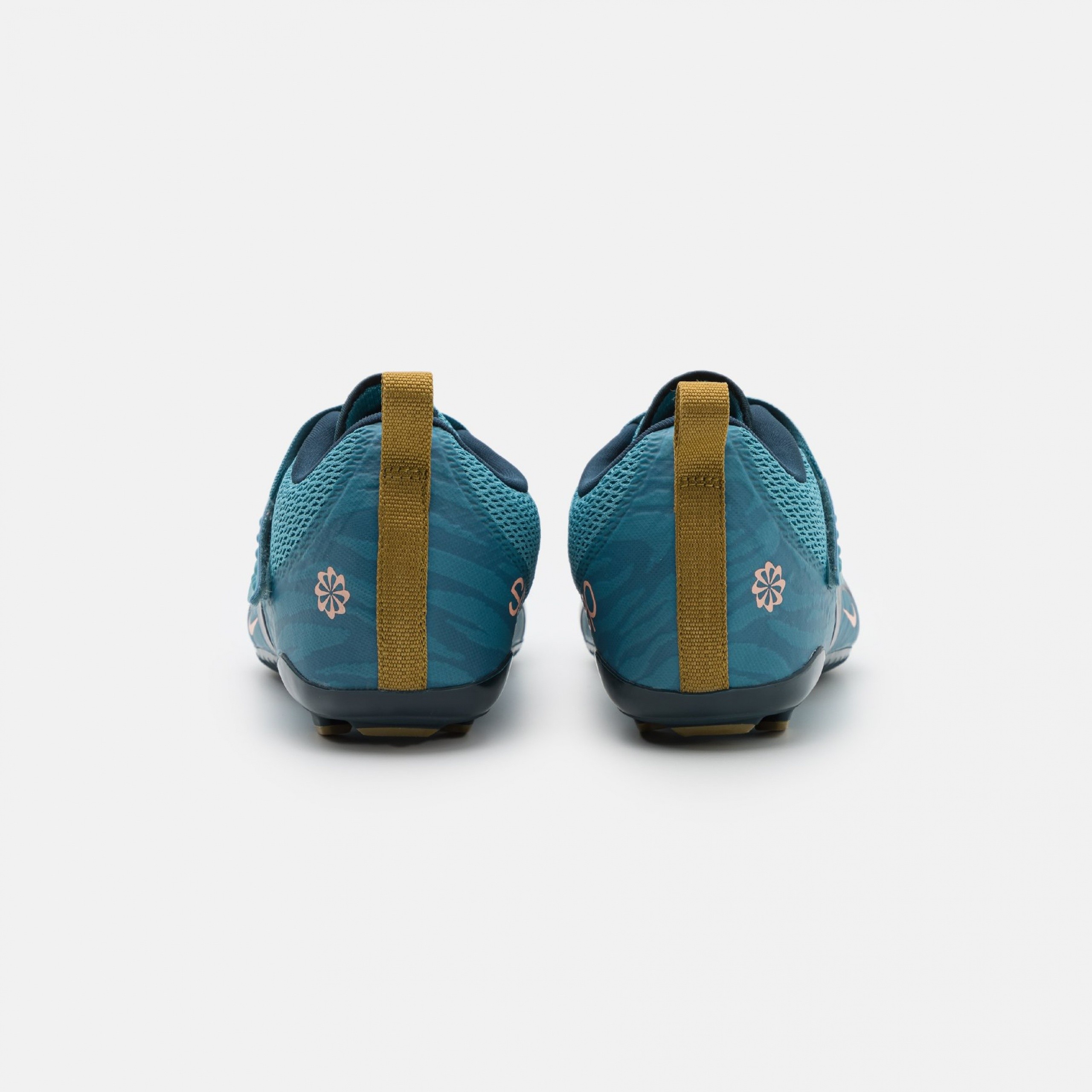 Фото № 3 с приближением к товару «‎Nike Superrep Cycle 2»