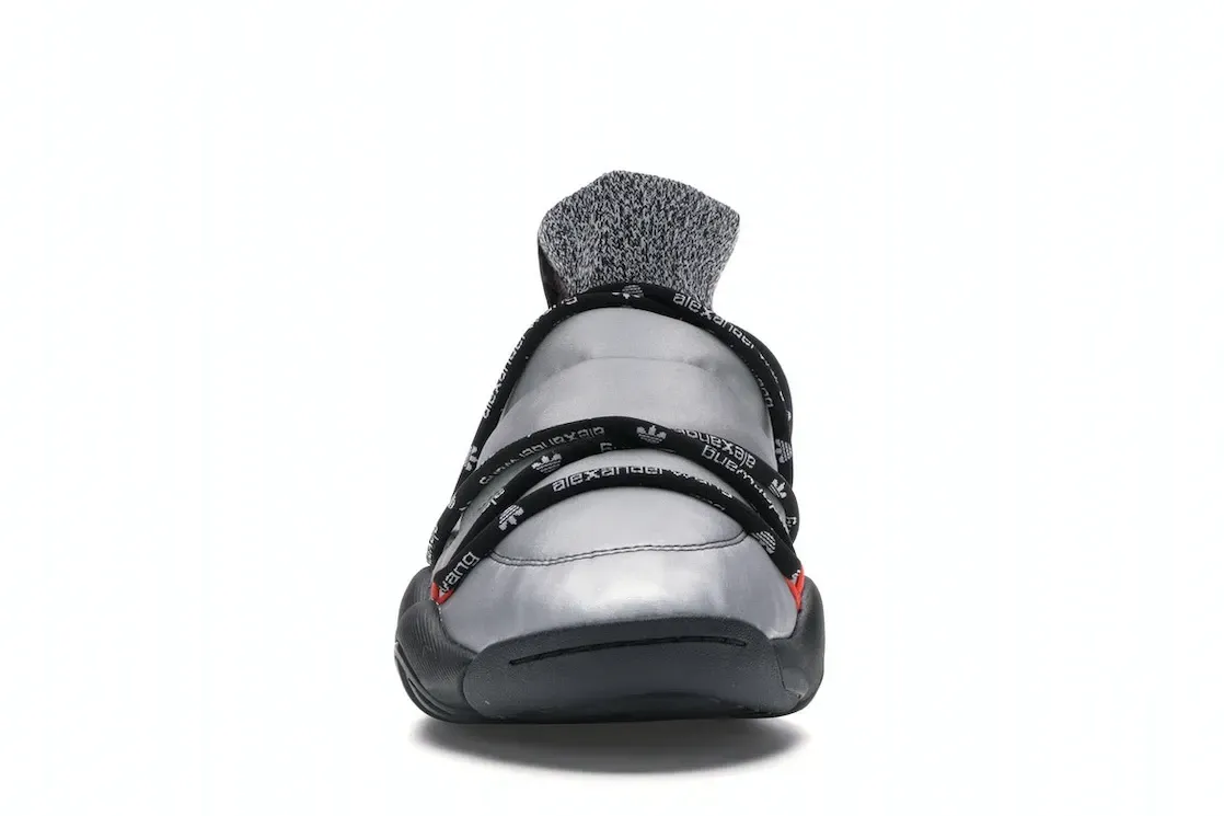 Фото № 2 с приближением к товару «‎adidas AW Puff Trainer Alexander Wang Matte Silver»