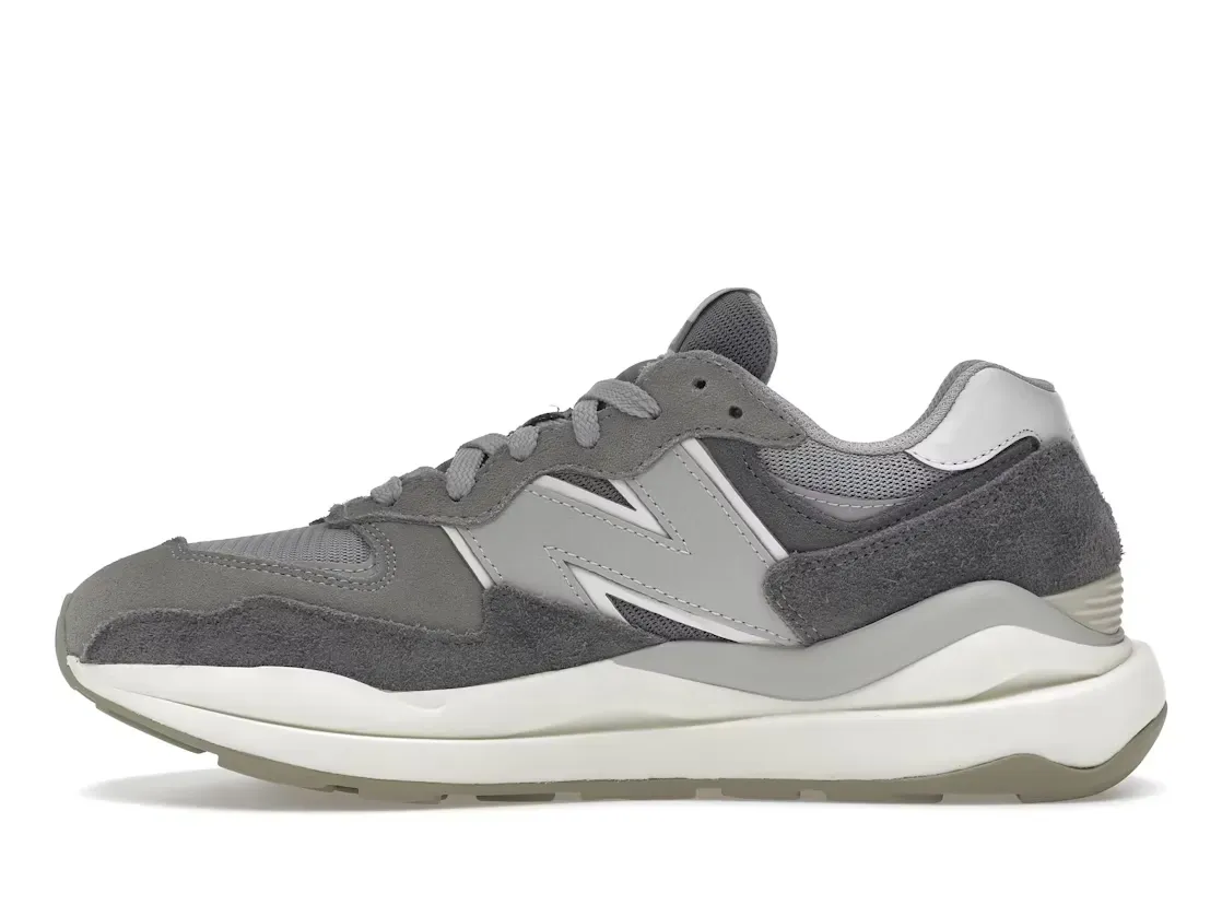 Фото № 3 с приближением к товару «‎New Balance 57/40»