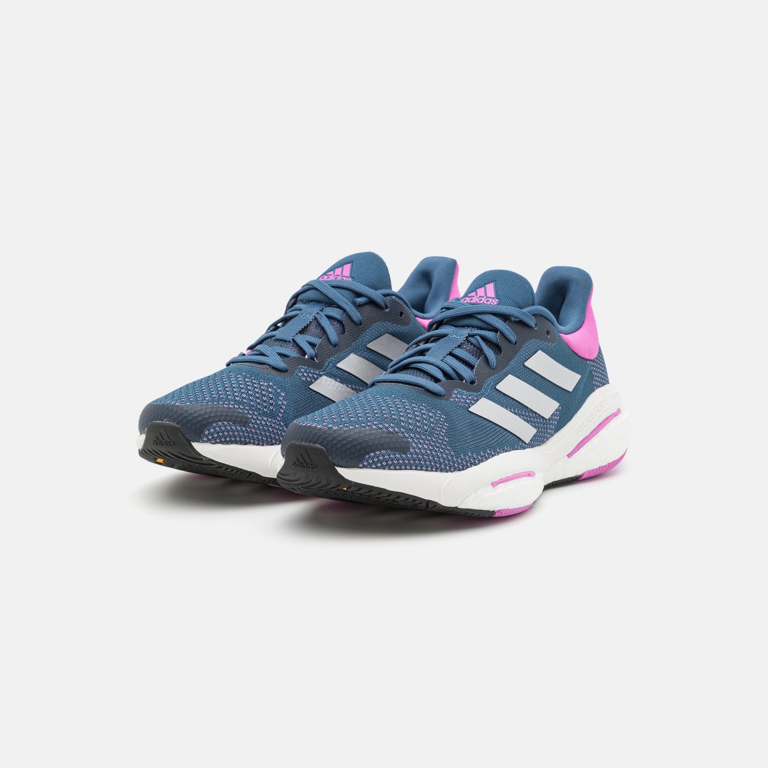 Фото № 2 с приближением к товару «‎Adidas Solarglide 5»